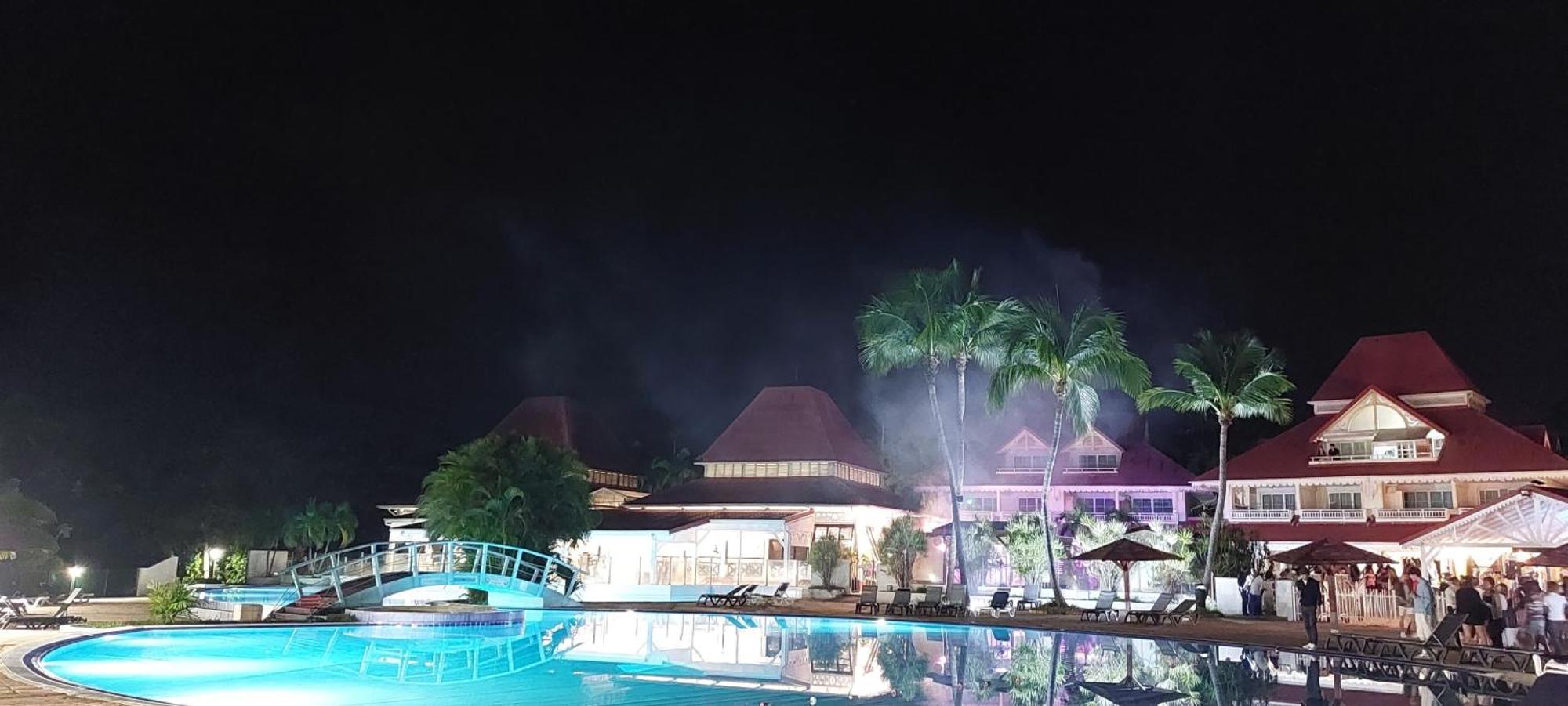 Tikazadaph, Pour Un Sejour De Charme, Romantique & Exotique, 97180 Sainte-Anne Екстер'єр фото